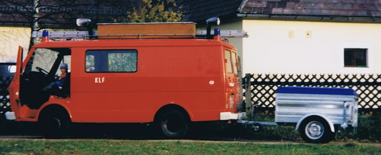 VW LT, altes KLF der FF Haid samt Anhänger